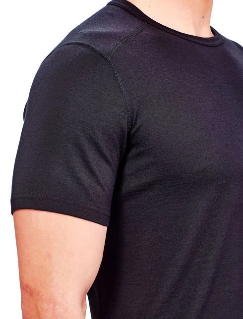 ICEBREAKER MEN'S OASIS SHORT SLEEVE CREWE Black 1 ICEBREAKER MEN'S OASIS SHORT SLEEVE CREWE Black
