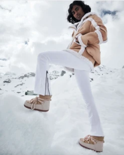 INUIKII CLASSIC Beige -Ski Uitrusting Verkoop scherm afbeelding 2022 11 29 om 12.50.34 1