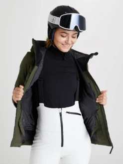 PEAK PERFORMANCE BLACKFIRE DOWN JACKET WOMEN Forest Night Olive -Ski Uitrusting Verkoop scherm afbeelding 2022 11 30 om 11.09.03