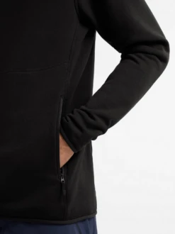ARC'TERYX KYANITE AR HOODY MEN'S Black -Ski Uitrusting Verkoop scherm afbeelding 2022 12 06 om 13.44.37