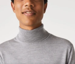 LACOSTE COLTRUI VAN MERINOWOL Grijs -Ski Uitrusting Verkoop schermafbeelding 2022 08 09 om 13.34.00