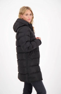 AIRFORCE JADE JACKET True Black -Ski Uitrusting Verkoop schermafbeelding 2022 09 15 om 13.09.44