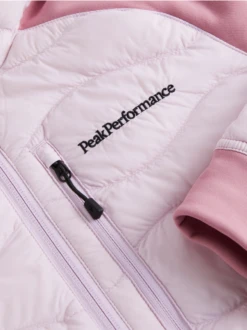 PEAK PERFORMANCE HELIUM HYBRID DOWN HOOD JACKET WOMEN Cold Blush / Bitter Root -Ski Uitrusting Verkoop schermafbeelding 2022 10 03 om 13.25.34