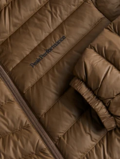 PEAK PERFORMANCE MEN'S FROST DOWN HOODED JACKET Woody -Ski Uitrusting Verkoop schermafbeelding 2022 10 10 om 15.54.30