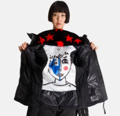 JC. DE CASTELBAJAC W MADDY STAR JKT Black 7 JC. DE CASTELBAJAC W MADDY STAR JKT Black -Ski Uitrusting Verkoop schermafbeelding 2022 10 27 om 11.41.23